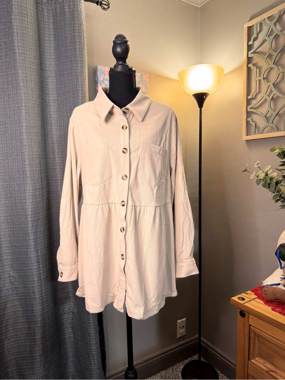 BloomChic Ribbed Beige Button-Up Shirt